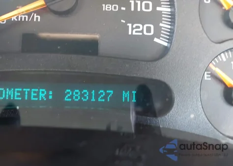 2005 Chevrolet Silverado 1500 Work Truck z USA, uszkodzony, nr VIN 1GCEC14XX5Z143406